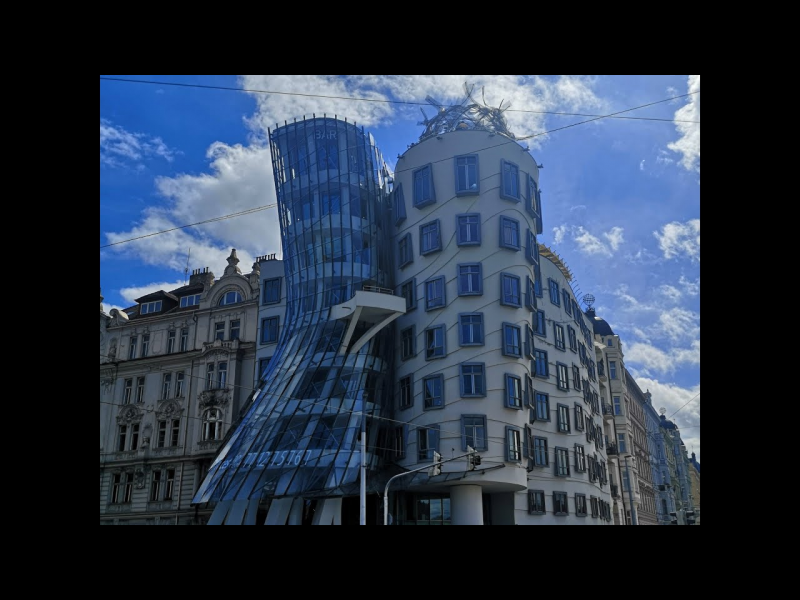 Dancing House (Tančící Dům)